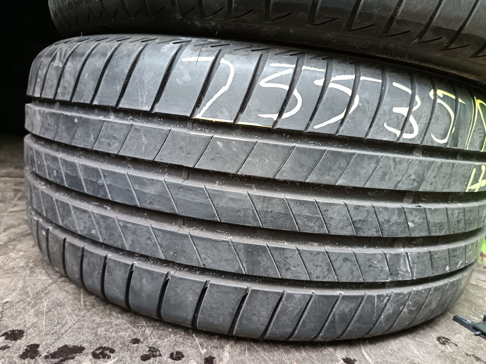 Anvelope vara 255 35 19 bridgestone 2017 7mm