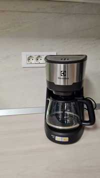Cafetiera Electrolux Creative Collection EKF5300, functioneaza perfect