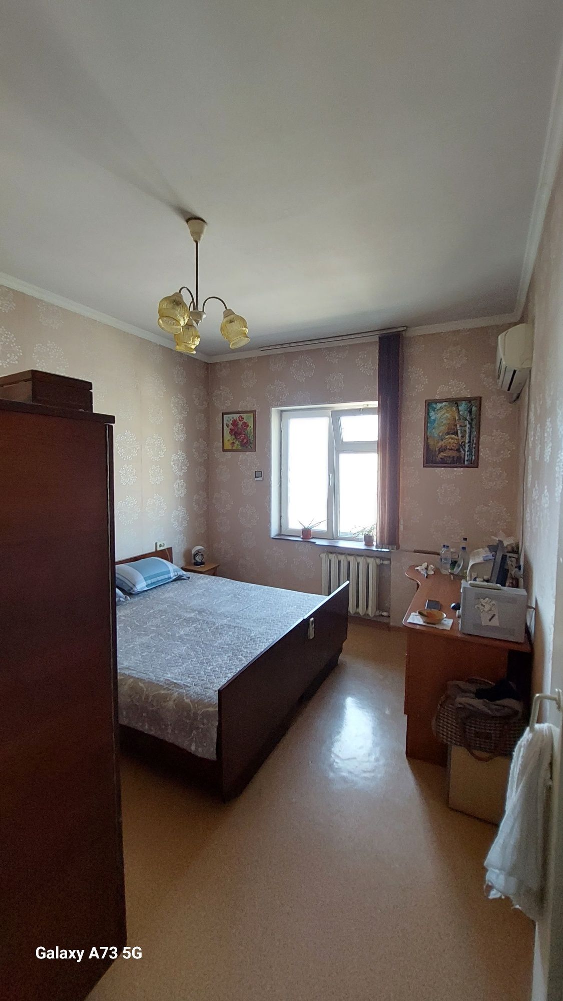 3/5/5. Сергели-4. Квартира 78 м², дом панельный. Метро 600 м.