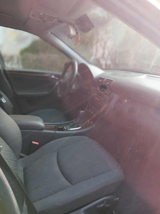 Mercedes c 180 compresor