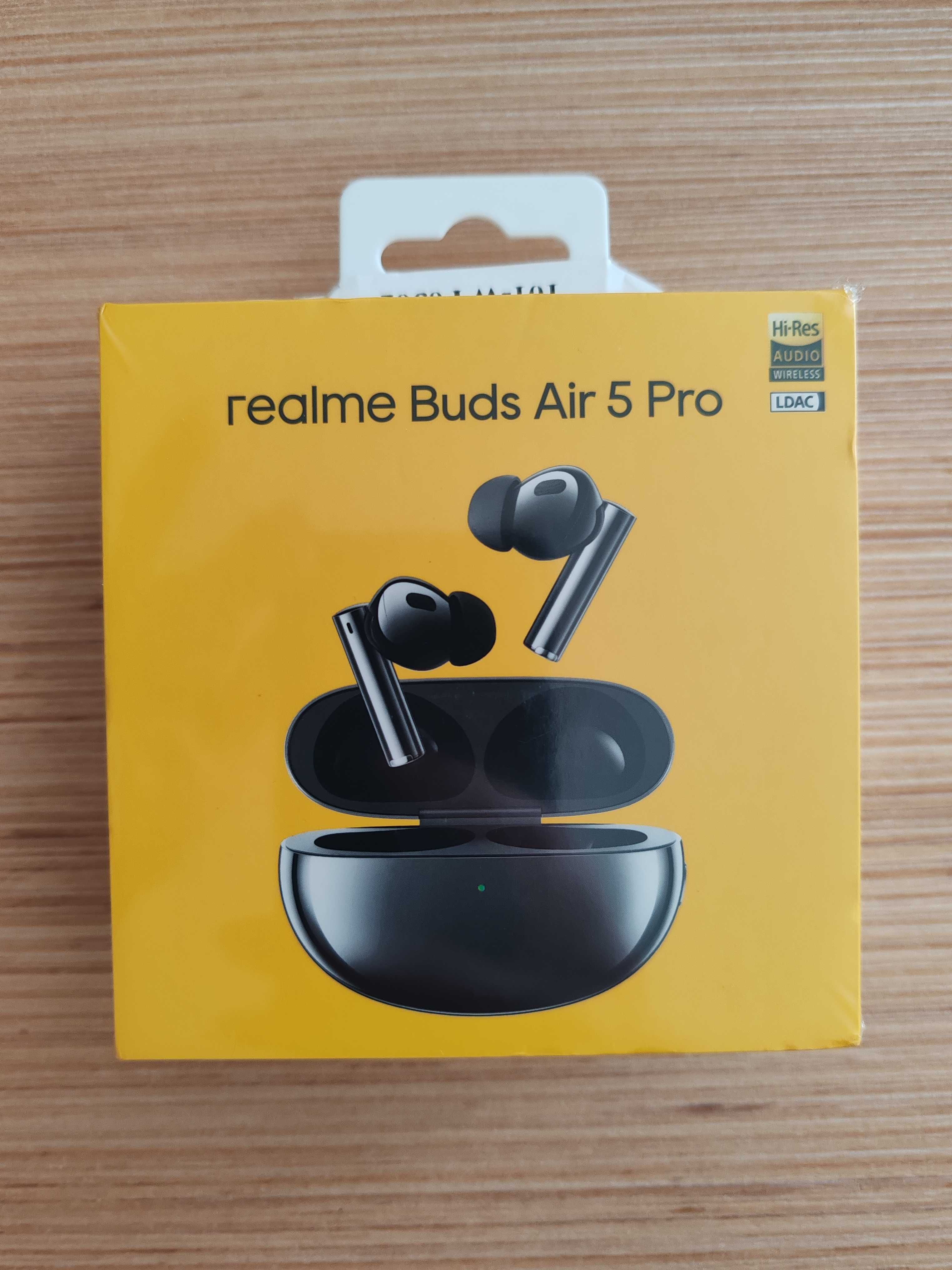 Неразопаковани безжични слушалки Realme Buds Air 5 Pro