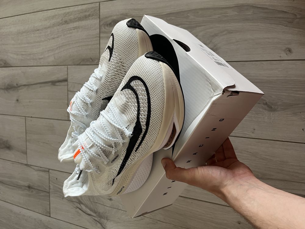Спортни обувки карбонови Nike Alpha Fly 2