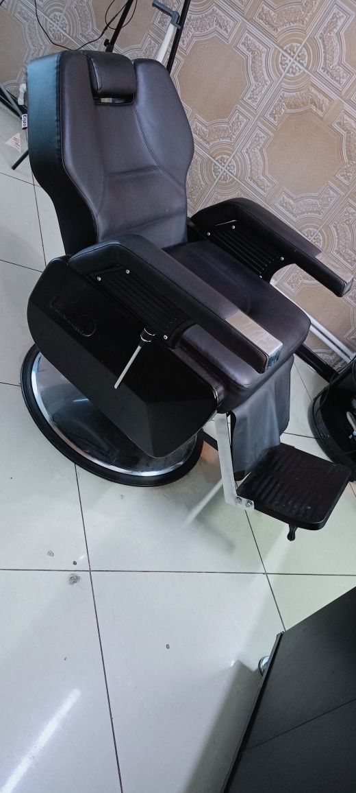 SCAUN FrizeriE Barbershop
