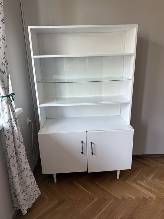 Освежен бял скрин