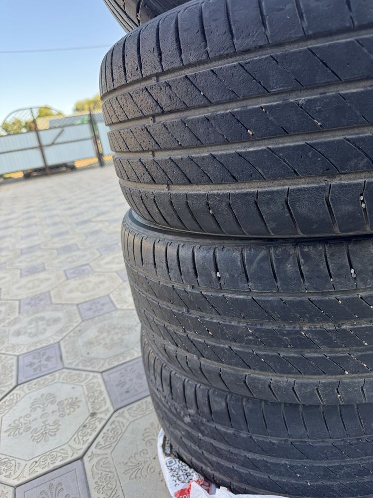 Шины Kumho Ecsta R17