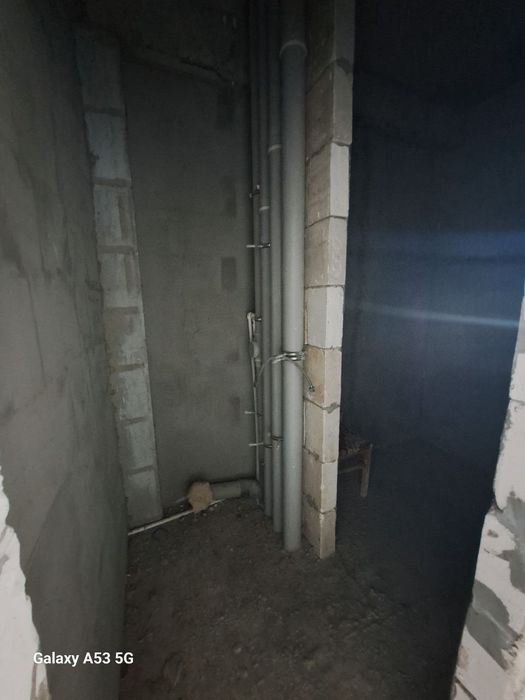 Buxara city.da joylashgan 3 xonali qilingan kvartira