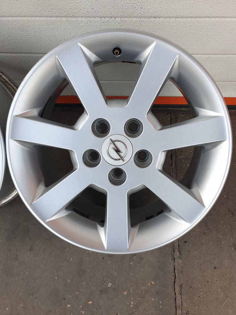 Оригинални джанти за ОПЕЛ OPEL FIAT ALFA LANCIA R16 5x110 ET39 7J