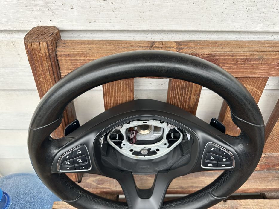 Волан с пера за W205 Мерцедес С220 и други Мерцедес!