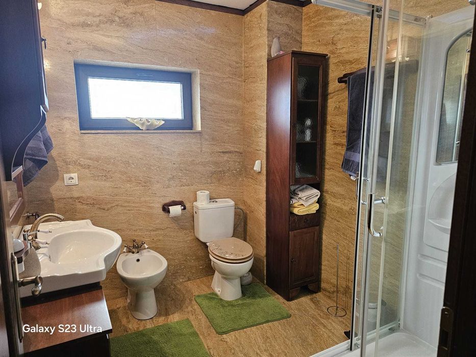 Particular, vand VILA 5 cam, cart. Tilisca