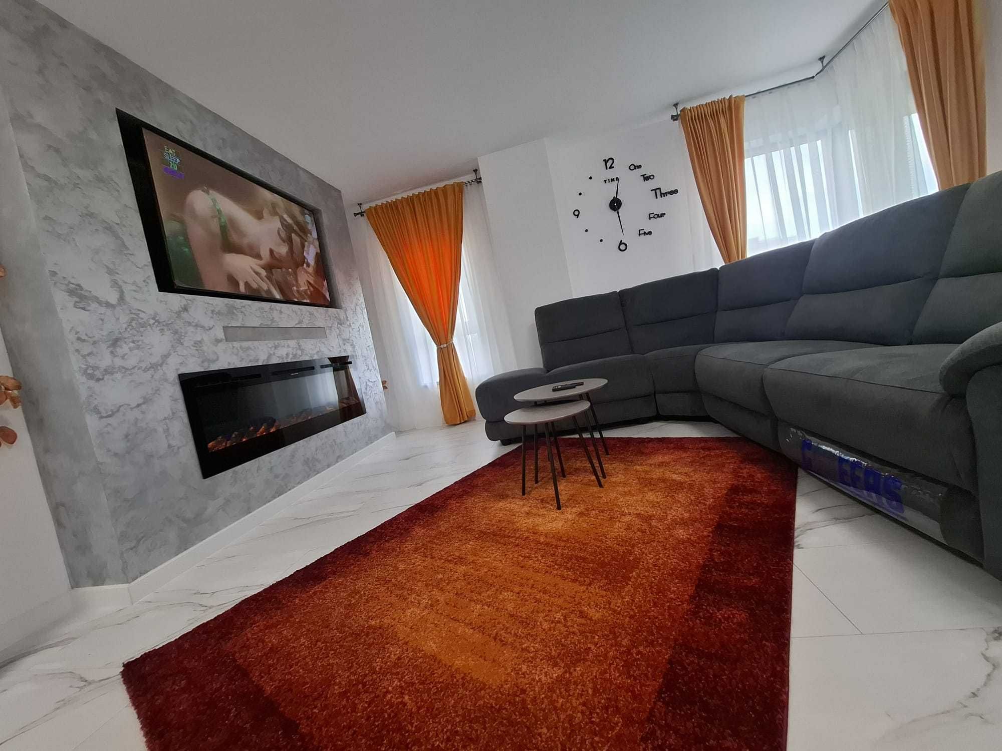 Ap. nou modern cu doua camere, la prima inchiriere, cu loc de parcare
