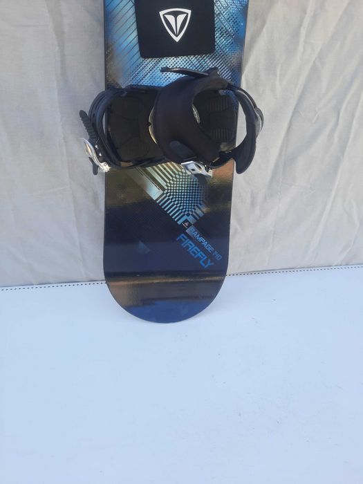 Сноуборд FIREFLY RAMPAGE 140см. с автомати