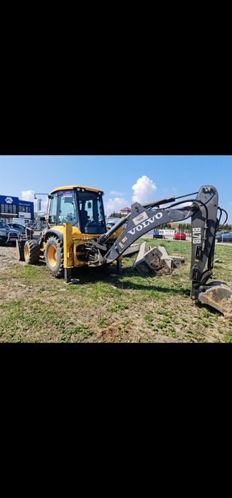 Vând buldoexcavator Volvo BL71B din 2013