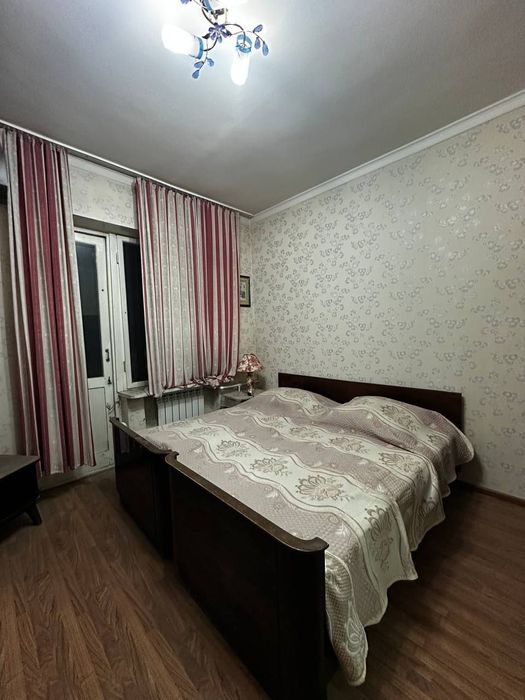 Высокопотолочная 2х комнатная Чиланзар 1