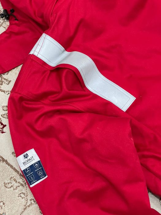 Продам куртку зимнию