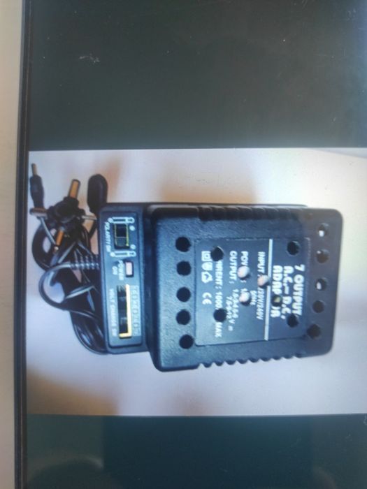 Incărcătoare cu diferite tensiuni de alimentare