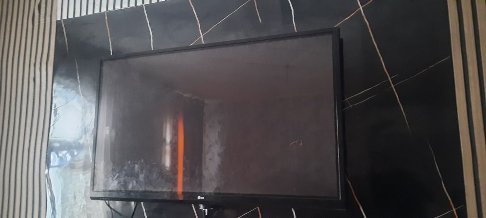 Продам телевизор