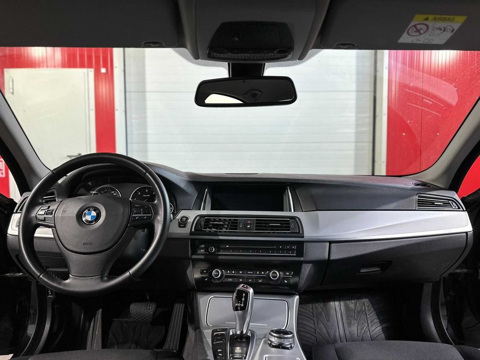 Vând autoturism marca BMW seria 5 f10 4x4 webasto, an 2015