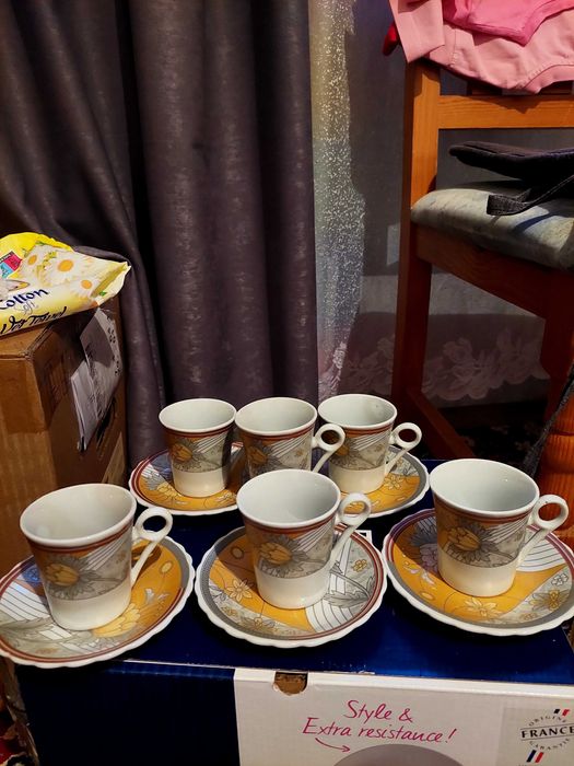 Продавам всякакъв вид чаши