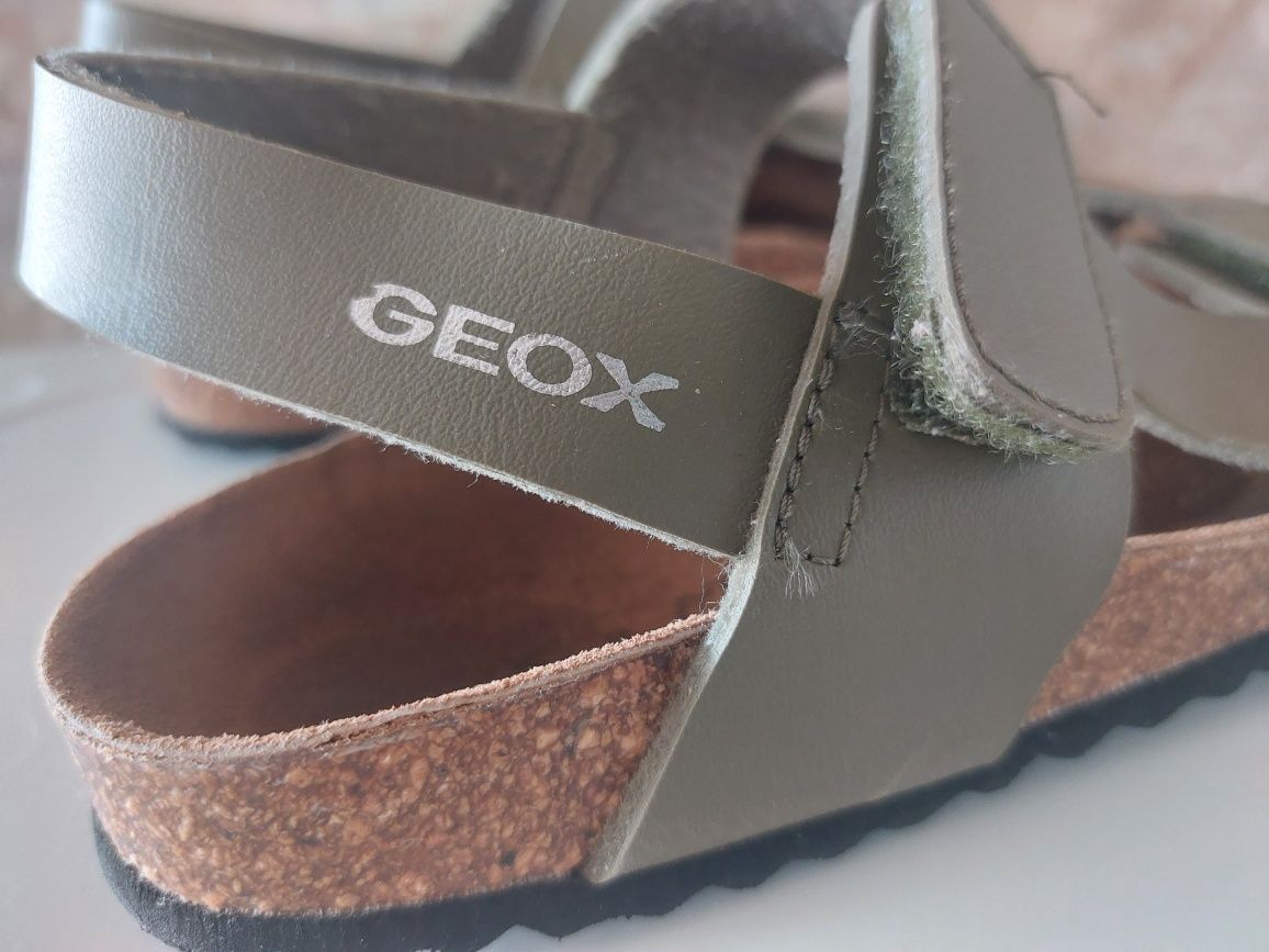 Сандалети Geox 32 номер