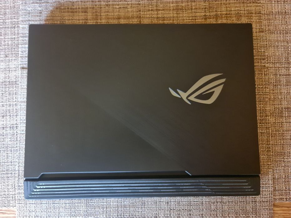 Asus Rog G512lv - i7 -64Gb Ram-RTX2060-6Gb