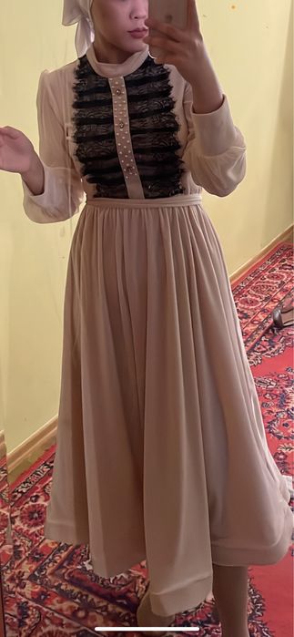 Платья бежевый 44/42/46размер созылады белбеуі бар