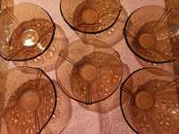 Набор стеклянных тарелок
