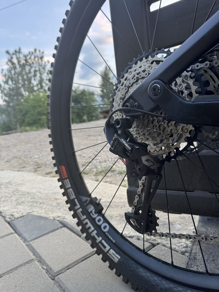 Canyon Strive CFR 9.0