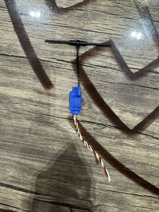 Приемник elrs 2.4 для radiomaster , jumper и т.д