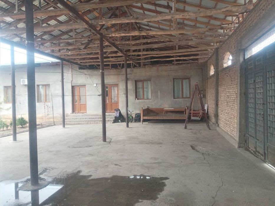 Tayyor uy 6sotok hamma waroit bor