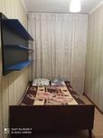 Сдается комната.хона Ижарага берилади кадышева бозори енида Бир кадам