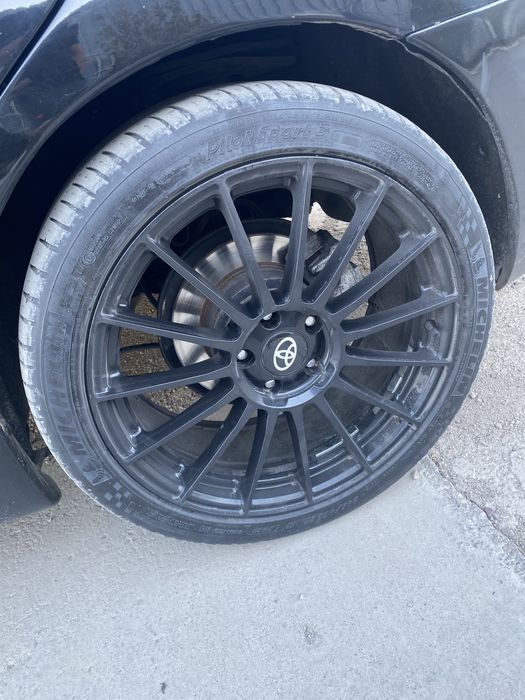 Продам диски с резиной R 19