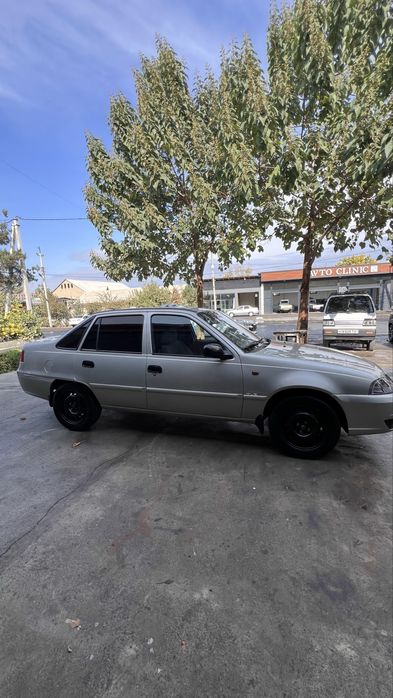 Nexia 2 sotiladi holati zor kraska tozza luks kondisioner gbrid mator