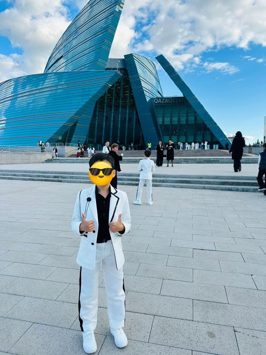 Костюм концертный