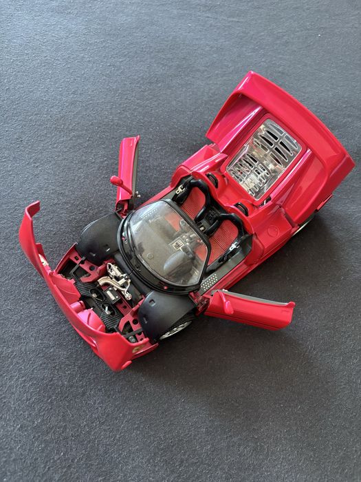 1 of 98 !!! Vând macheta Ferrari f50 Burago scara 1/18