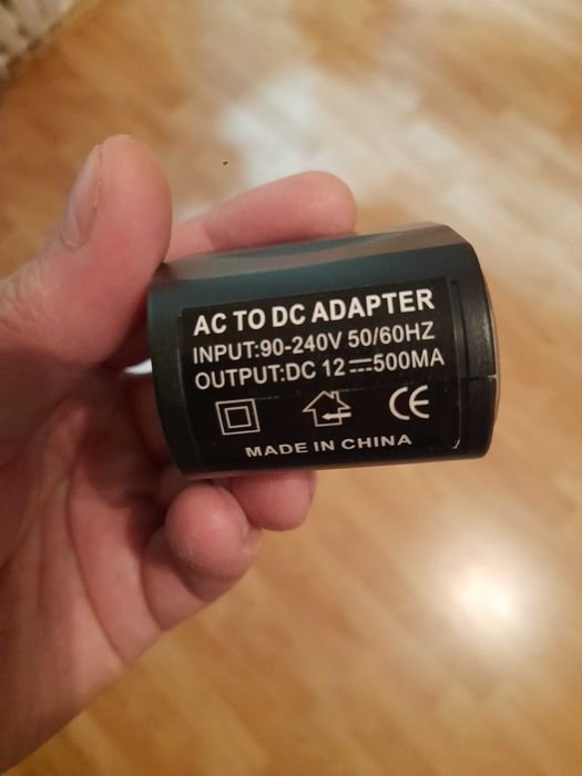 Адаптер от 220V на 12V 500MA