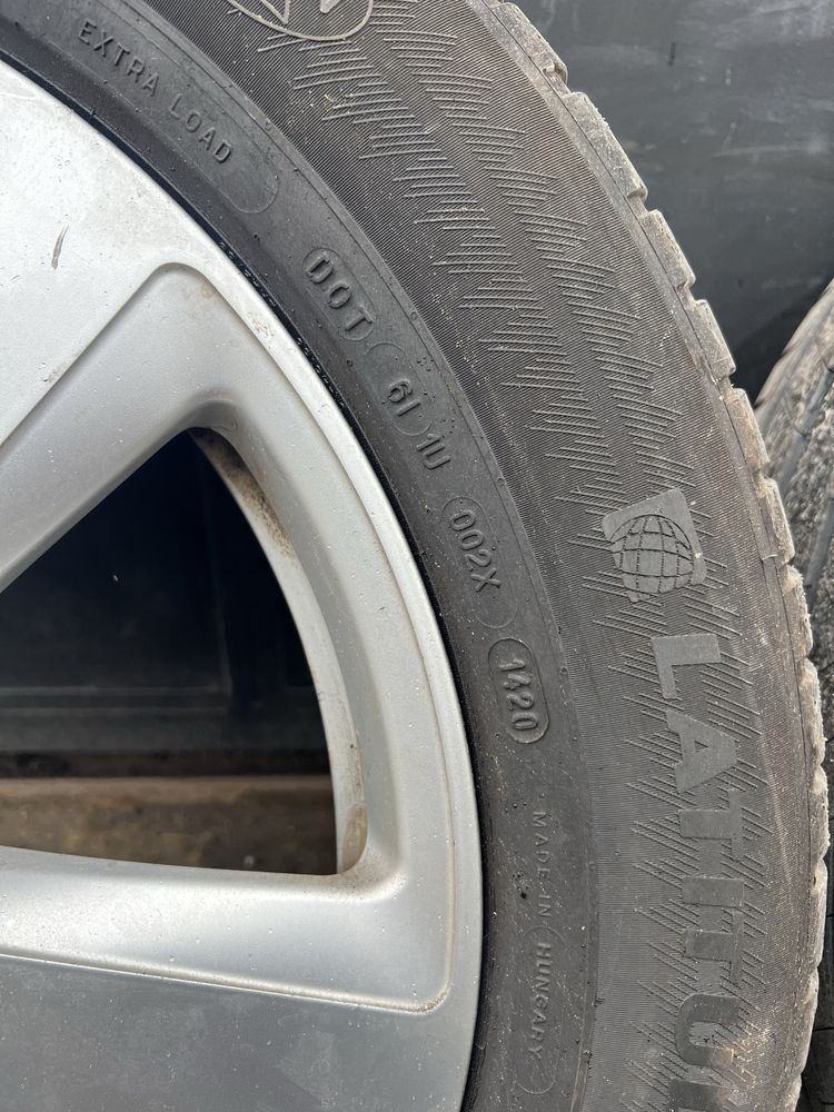 Porsche cayenne 9Y0 джанти R 19 с гуми