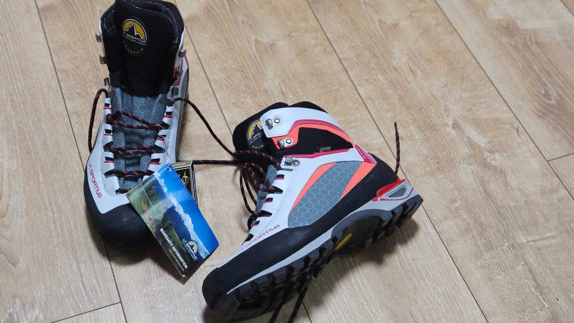 Bocanci trekking dama La Sportiva Trango Tower GTX,nr.41