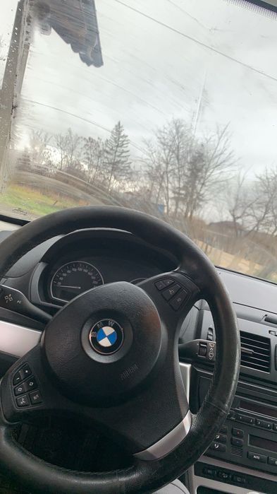 Văd BMW X3 e83 2.0 177 CP an 2008