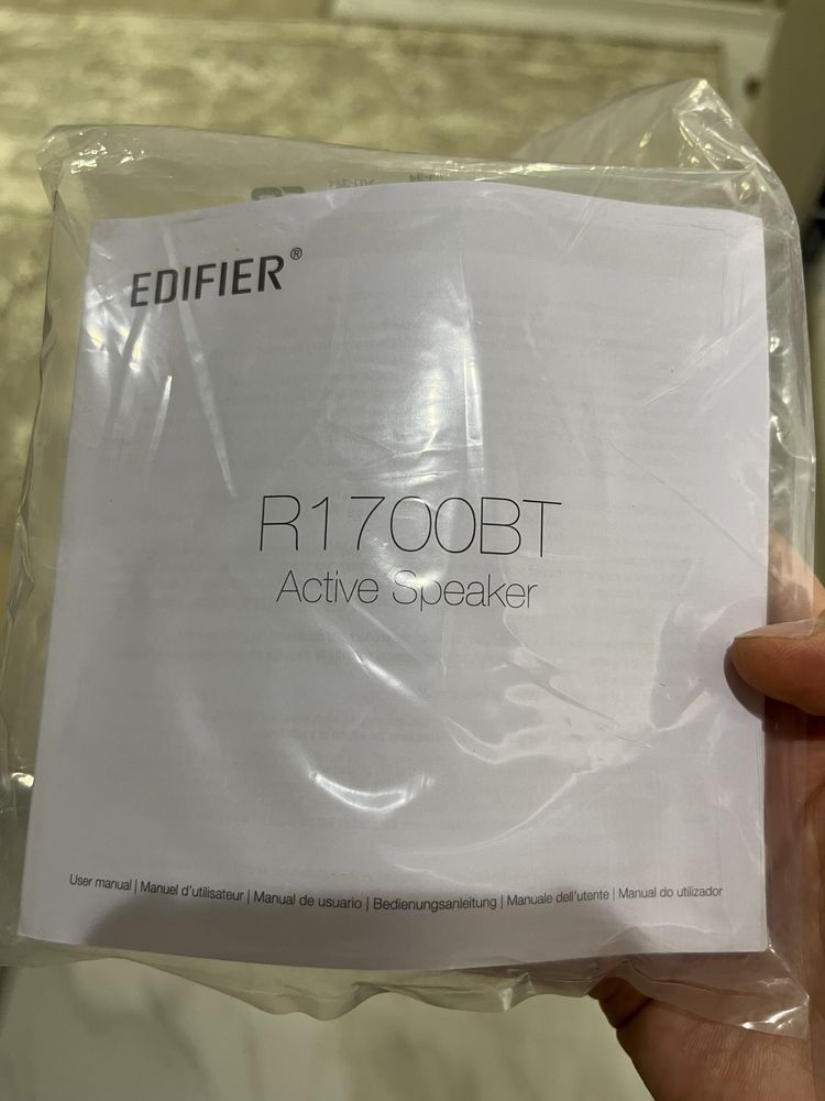 Продам Edifier R1700BT