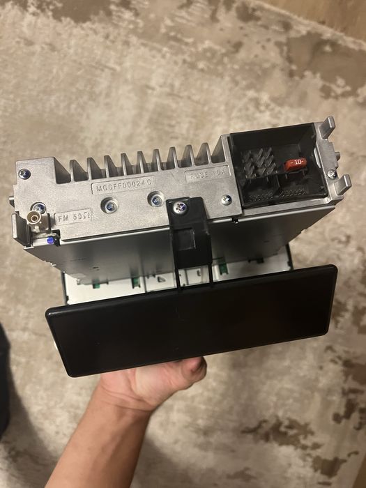 Radio CD original VW RCD210 MP3 – Panasonic – perfect funcțio