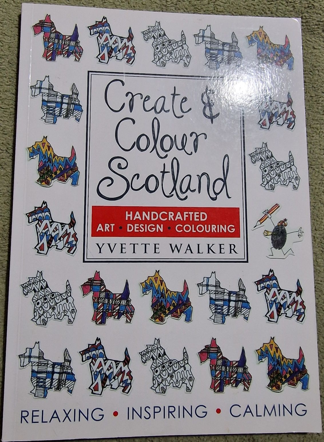 Vand cartea Create & Colour  Scotland