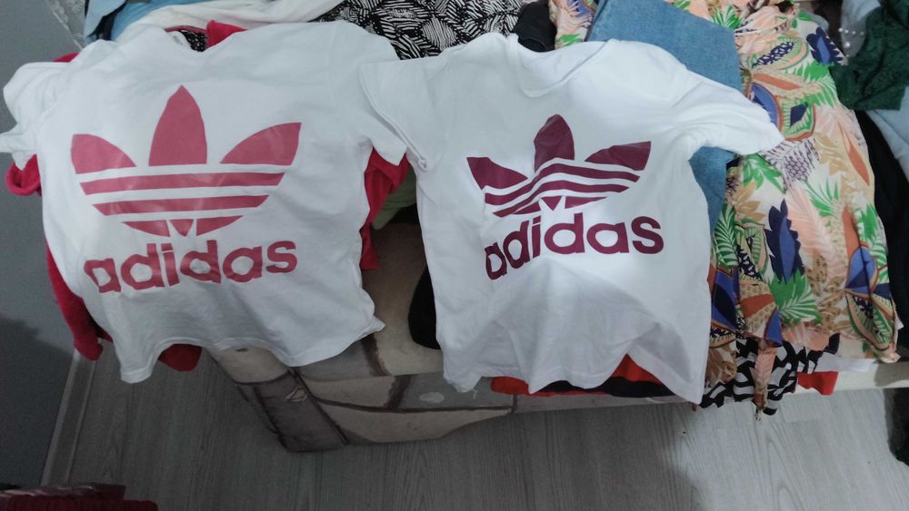 Haine second-hand diferite modele