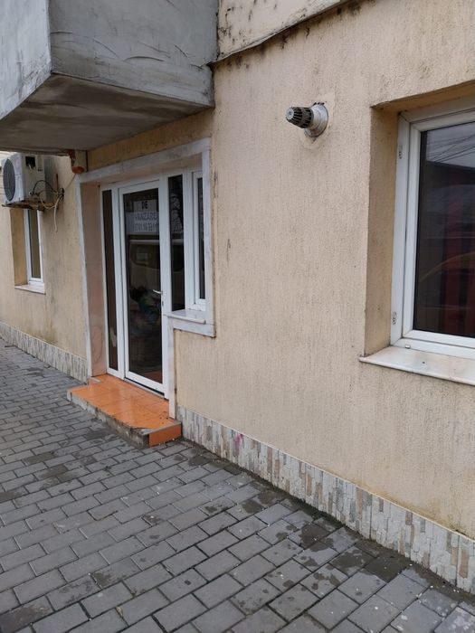 Apartament 3 camere, Parter, str Vasile Pârvan, Bârlad