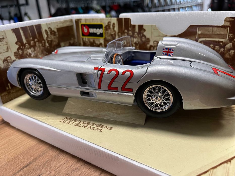 BBURAGO метален колекционерски модел количка MERCEDES-BENZ 300 SLR