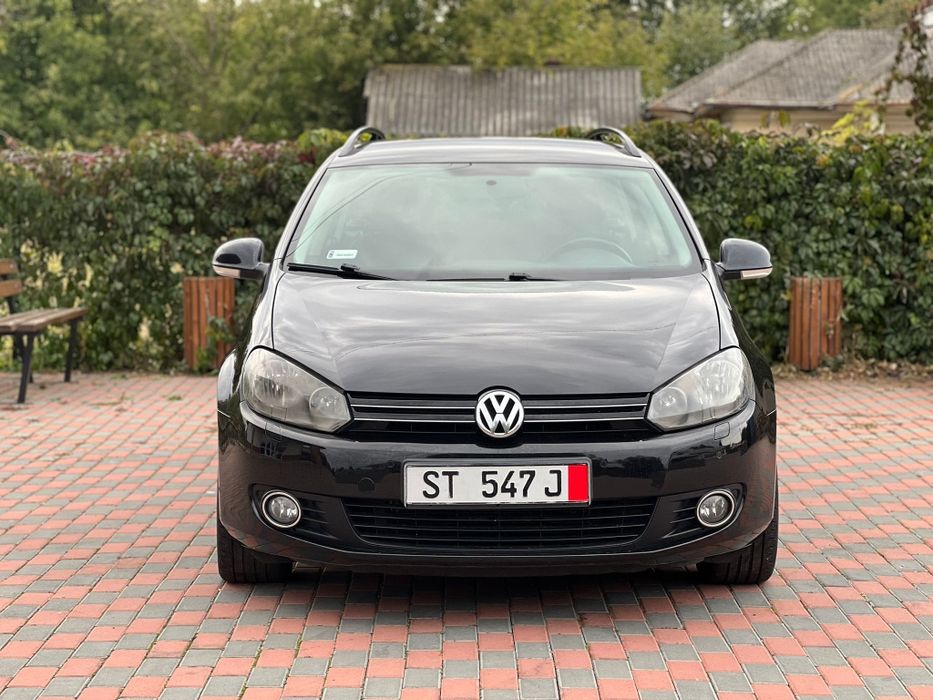 Volkswagen Golf 6 Highline 2.0 tdi
Cutie de viteze Automată dsg