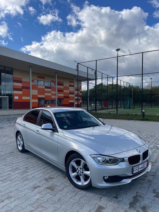 BMW  Seria 3 F30 2013.