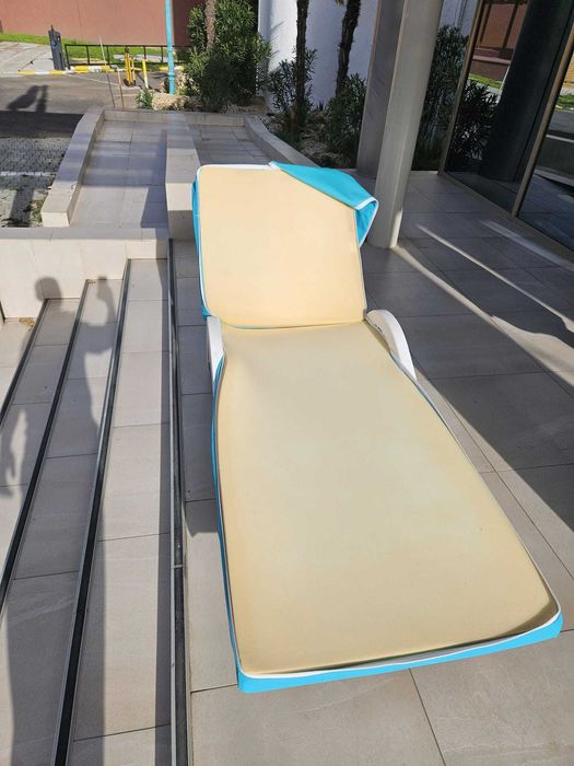 Vand saltea sezlong plaja