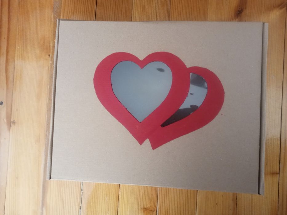 Кутии и кашони за пратки