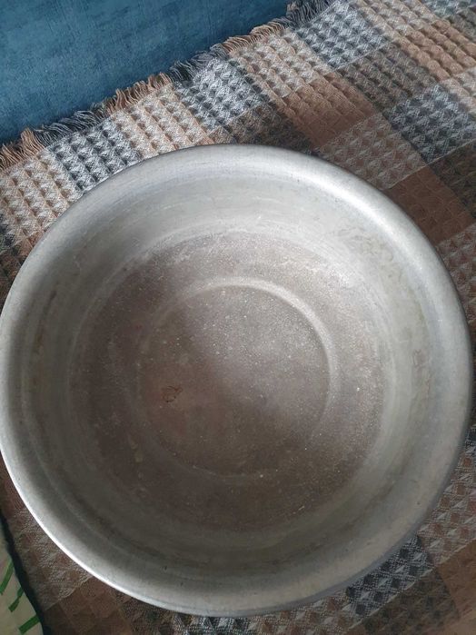 продам алюминиевые тазики (леген)
