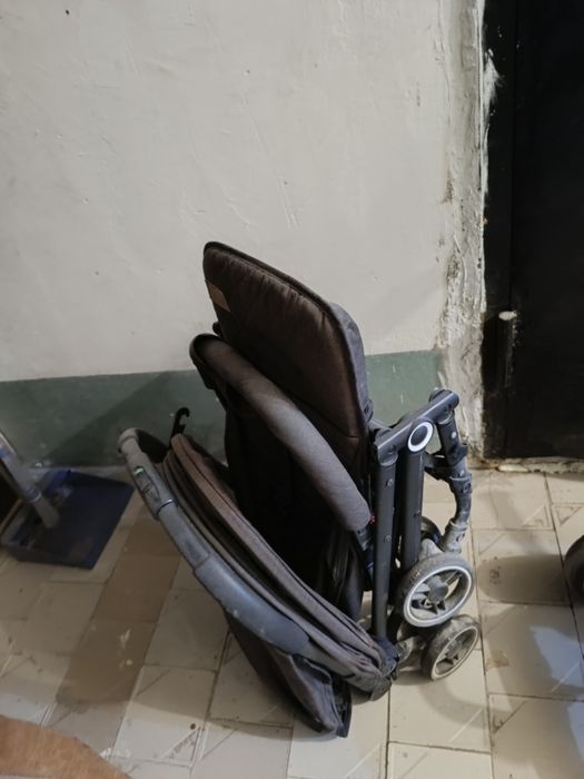 Коляска tomix рабочая